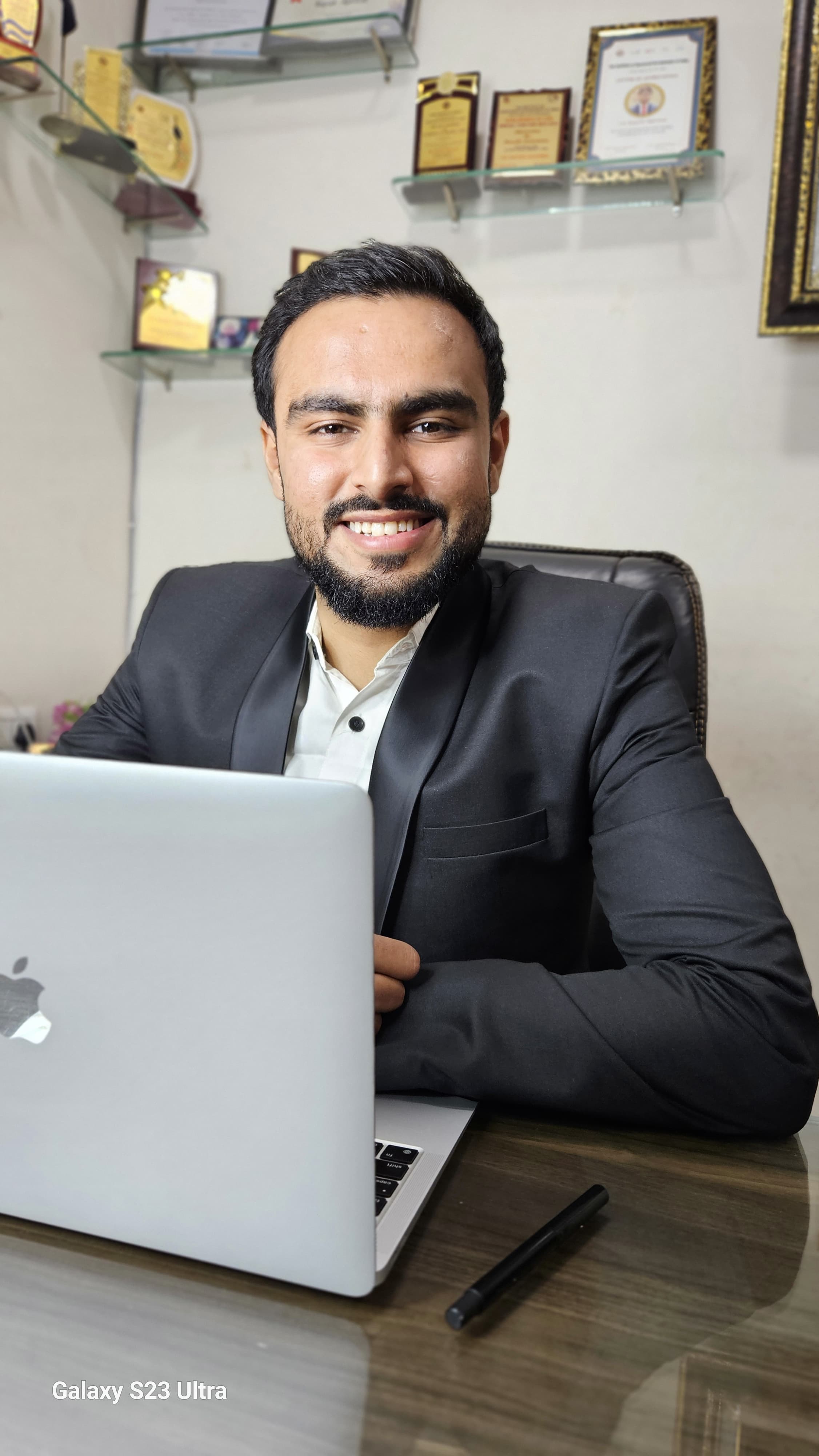 CS Adv. Rahul Khushlani