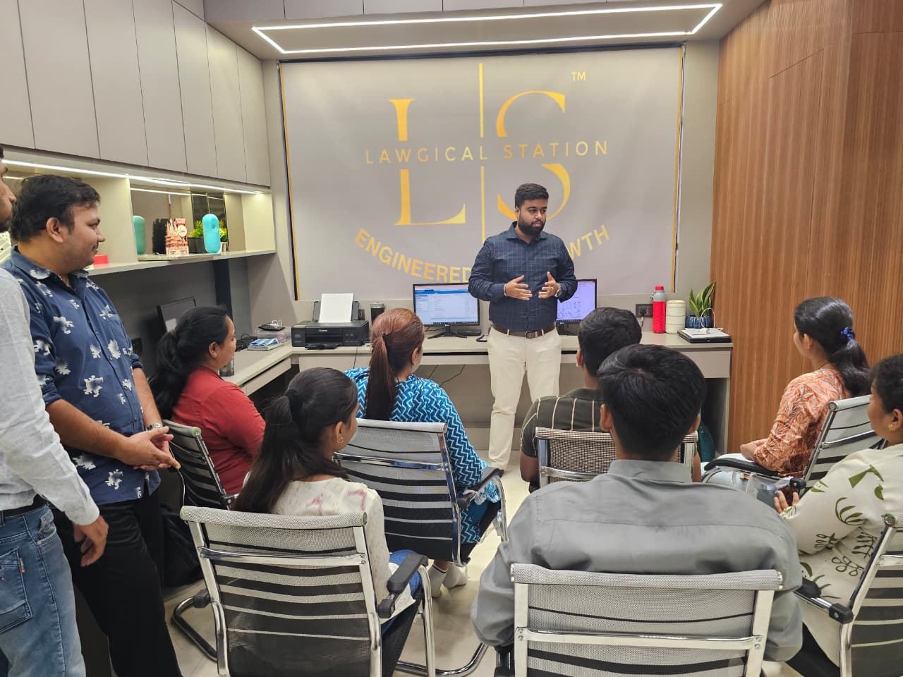 Weekly team knowledge session